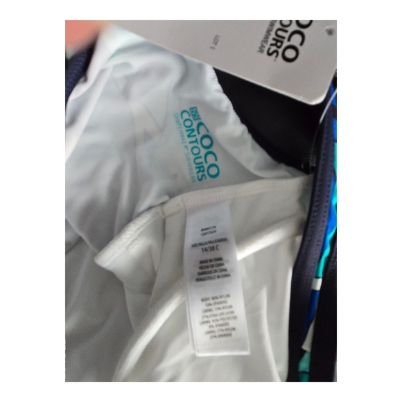 Coco Reef Blue and Green Artistic One Piece Swimsuit, SIZE 14, 38C - Picture 6 of 7